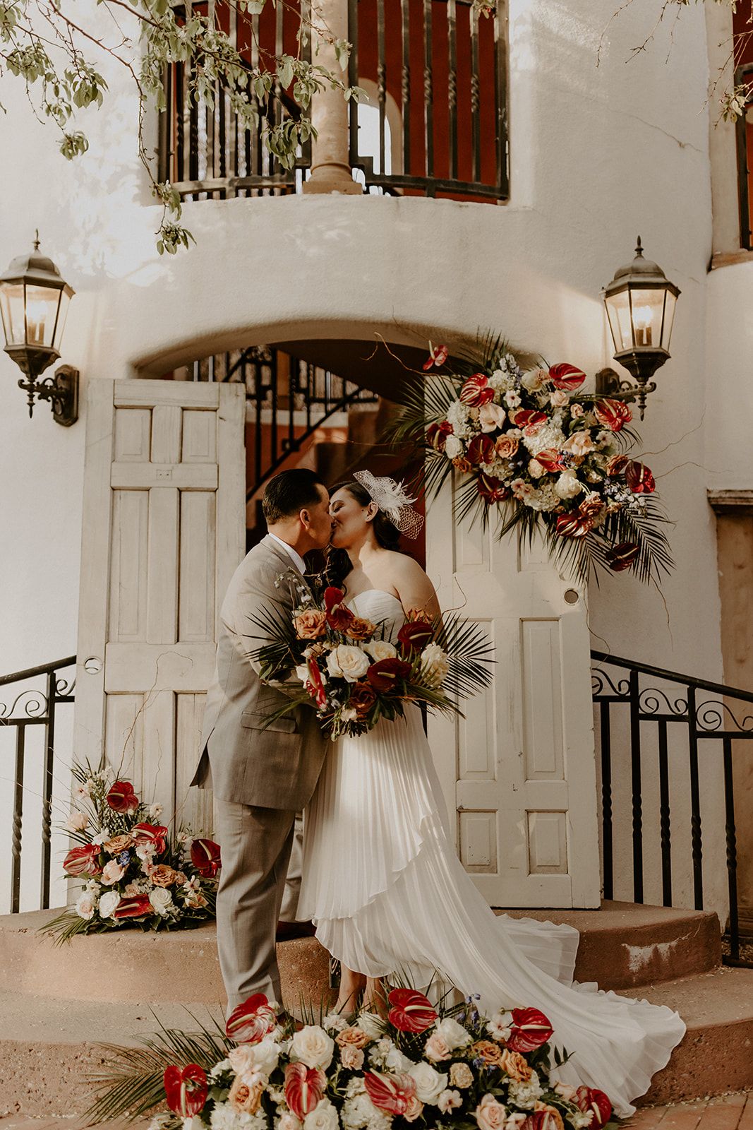 Wedding Couple in the Spanish Courtyard El Rey